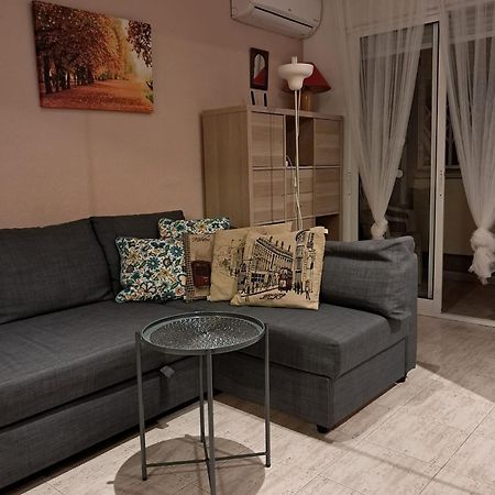 Tango Mango Apartment! Plaza 5 Min, Basen! Torrevieja Dış mekan fotoğraf
