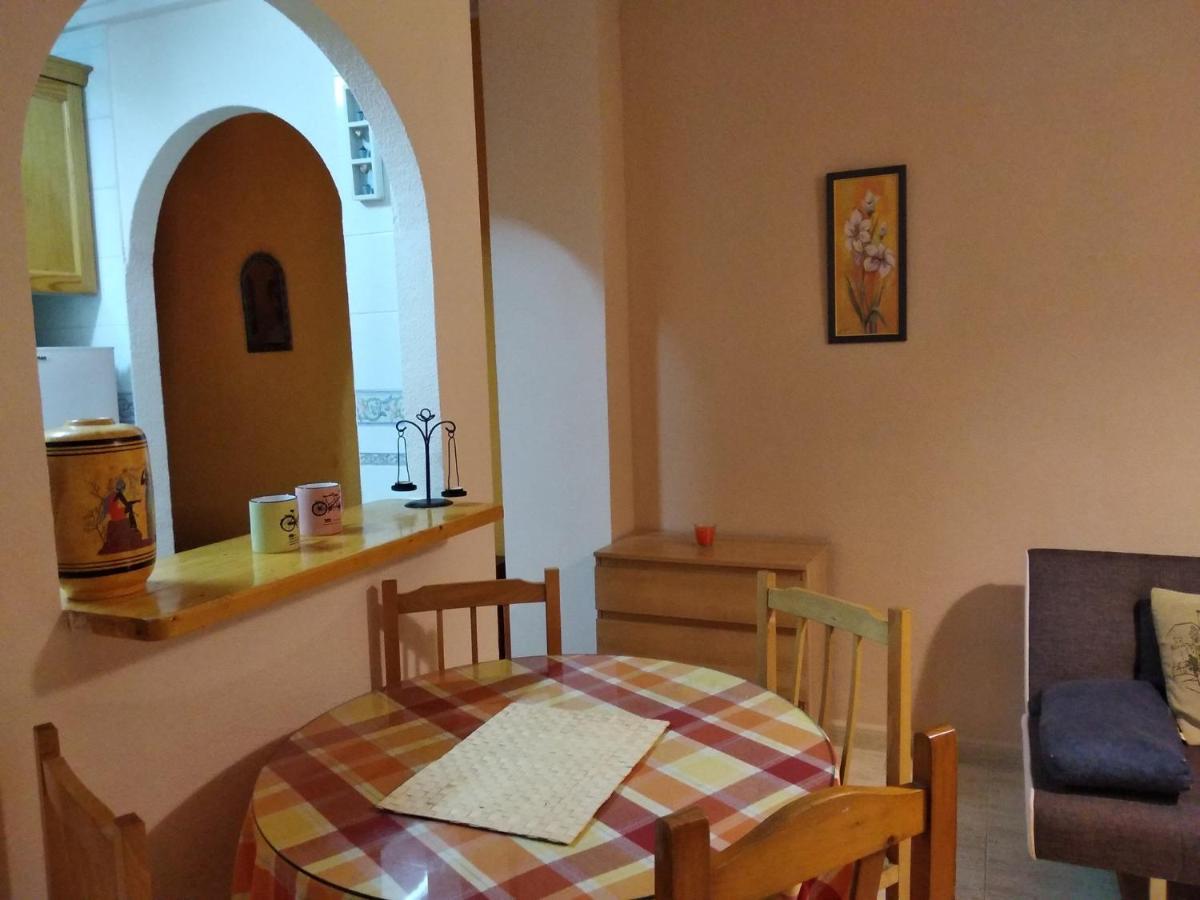Tango Mango Apartment! Plaza 5 Min, Basen! Torrevieja Dış mekan fotoğraf